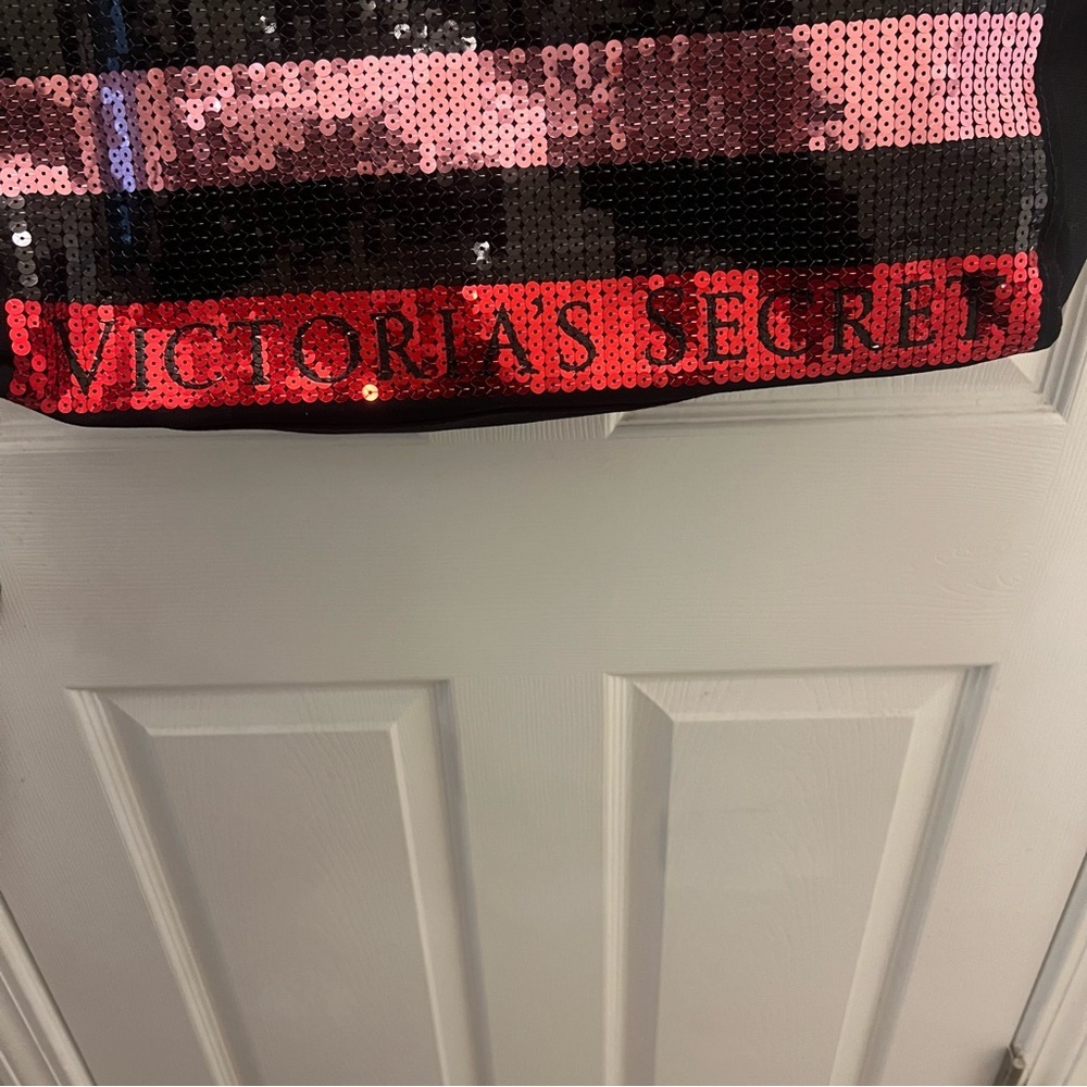 Victoria's Secret  Large Sequined Front Tote Bag #11117941 15 x 12 x 8 - Picture 3 of 8